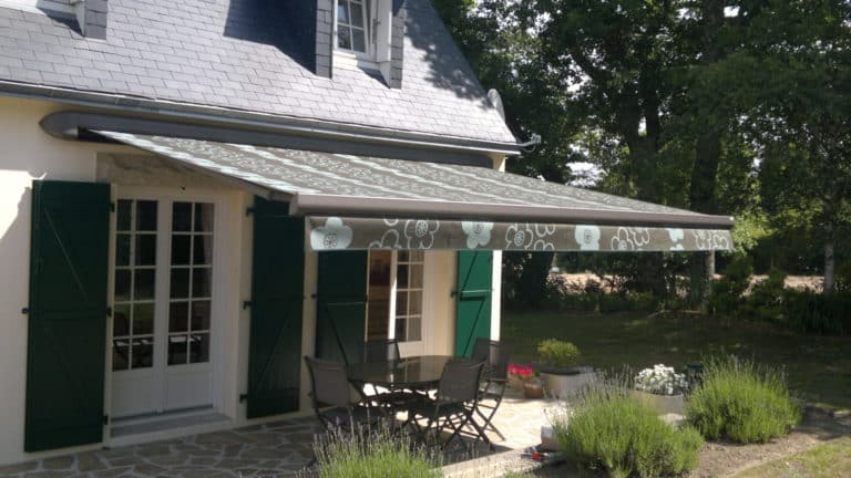 store banne 1 - Stores - Quimper Brest